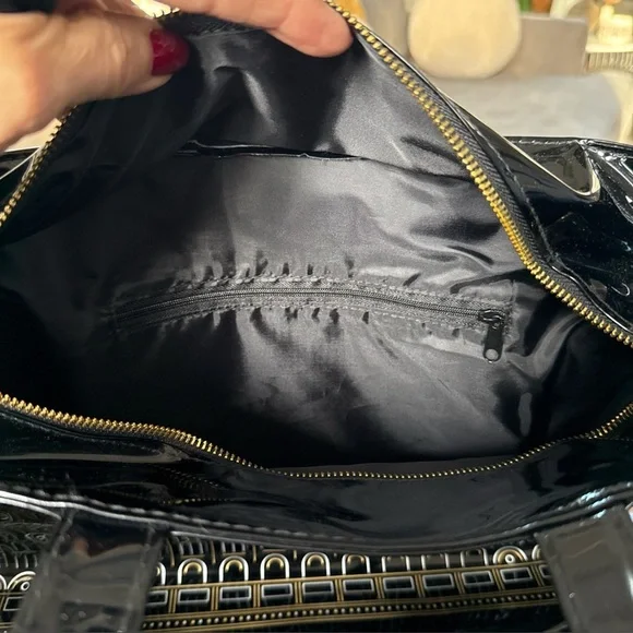 Harrods Large PVC Patent Leather Black & Gold Tote Bag - Picture 9 of 9